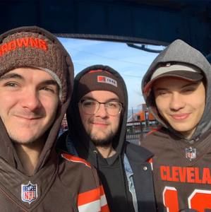 Meet your Posher, Joel